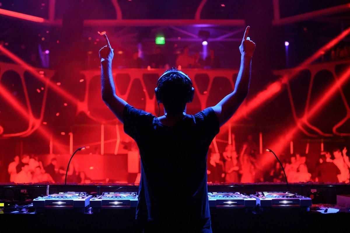 DJ services at wedding